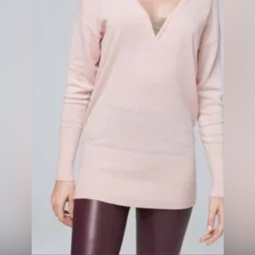 White House Black Market Soft Pink V-Neck Sweater